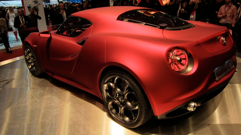 Illustration for article titled I want to make love to the Alfa Romeo 4C without protection
